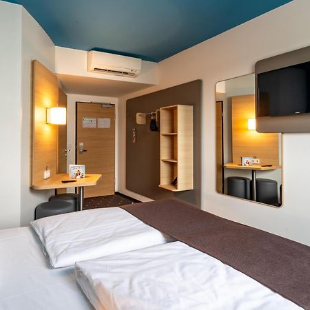 B&B Hotel Wolfsburg-Weyhausen Eksteriør billede